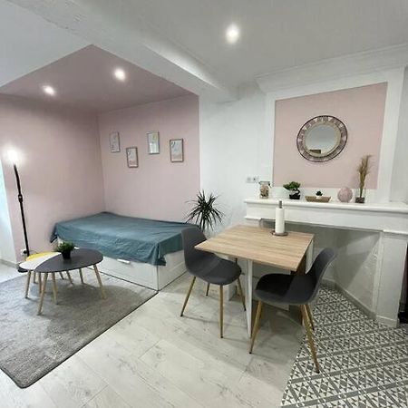 Joli Studio Cozy Tout Equipe Hyper Centre แซ็งต์ ภายนอก รูปภาพ